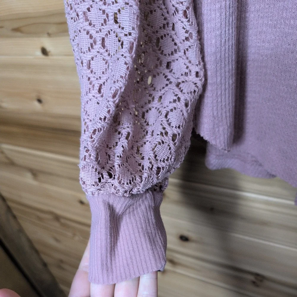 Free People Crochet‎ Lace Sleeve Waffle Knit Thermal Top Pink Embroidered Small